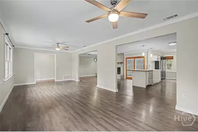 9 Glen Eden Court, Savannah, GA 31419 - Photo 7