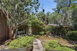 402 E 44th St, Savannah, GA 31405 - Photo 41