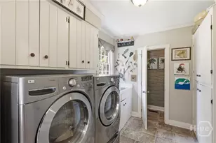 402 E 44th St, Savannah, GA 31405 - Photo 25