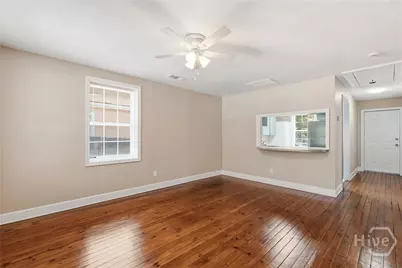 305 Treat Avenue, Savannah, GA 31404 - Photo 3