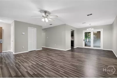 720 Thornwood Way, Hinesville, GA 31313 - Photo 9