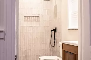 604 Habersham St, Savannah, GA 31401 - Photo 5