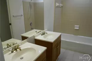 129 Dutch Island Dr, Savannah, GA 31406 - Photo 11