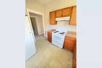 620 W 36th Street #B, Savannah, GA 31415 - Photo 11