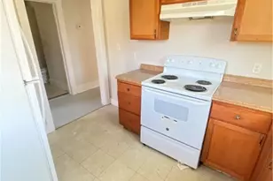620 W 36th St, Savannah, GA 31415 - Photo 11