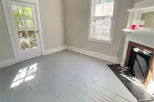 620 W 36th St, Savannah, GA 31415 - Photo 5