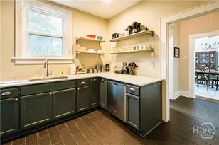 309 E 34th St, Savannah, GA 31401 - Photo 27