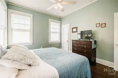 309 E 34th Street, Savannah, GA 31401 - Photo 15