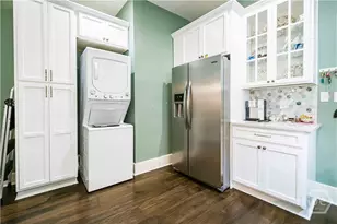 309 E 34th St, Savannah, GA 31401 - Photo 11
