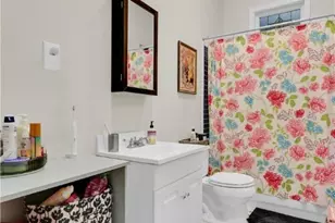 309 E Duffy St, Savannah, GA 31401 - Photo 9
