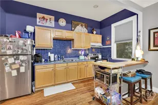309 E Duffy St, Savannah, GA 31401 - Photo 17