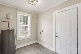 122 W 54th St, Savannah, GA 31405 - Photo 11