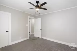 122 W 54th St, Savannah, GA 31405 - Photo 23