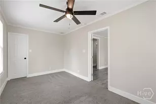 122 W 54th St, Savannah, GA 31405 - Photo 17