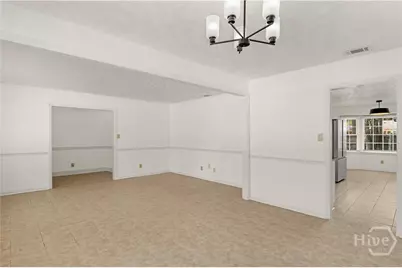 13 Barrington Circle, Savannah, GA 31419 - Photo 9