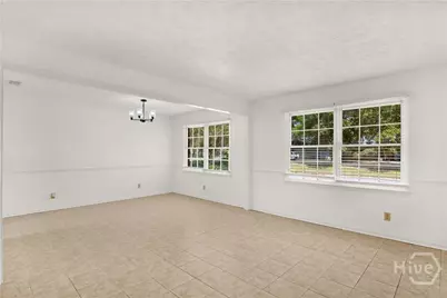 13 Barrington Circle, Savannah, GA 31419 - Photo 11