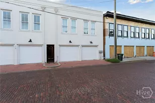 303 Alice St, Savannah, GA 31401 - Photo 47