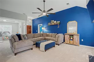 407 Laurel Hill Cir, Richmond Hill, GA 31324 - Photo 7