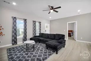 11 E Fairmont Ave, Savannah, GA 31406 - Photo 15