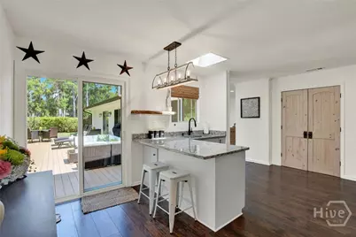 707 White Bluff Avenue, Savannah, GA 31419 - Photo 13