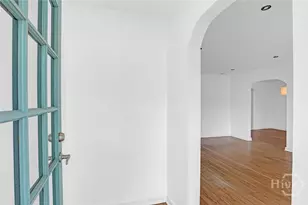 1501 E 48th St, Savannah, GA 31404 - Photo 7