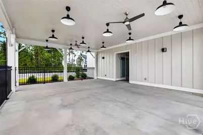 1039 Lakes Boulevard, Brunswick, GA 31525 - Photo 39