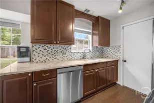 155 Finn Cir, Savannah, GA 31419 - Photo 11