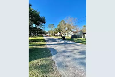 1813 E 39 Street, Savannah, GA 31404 - Photo 19