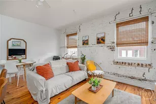 310 W Broughton St, Savannah, GA 31401 - Photo 9