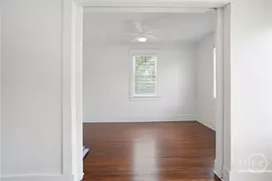 537 Maupas, Savannah, GA 31401 - Photo 17