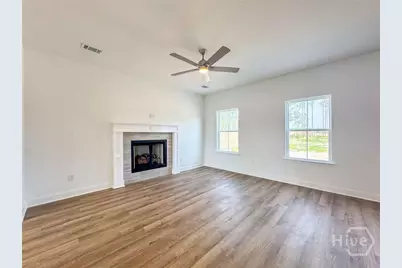 138 Calhoun Way NE, Ludowici, GA 31316 - Photo 5