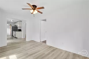 627 W 48th St, Savannah, GA 31405 - Photo 3