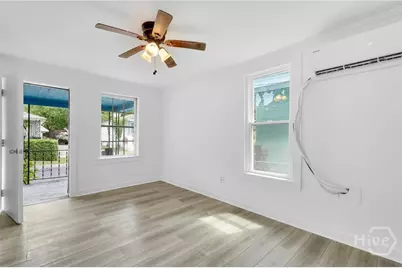 627 W 48th Street, Savannah, GA 31405 - Photo 5