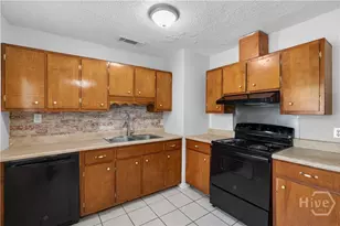 113 Elm St, Claxton, GA 30414 - Photo 9