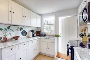 904 E 39th St, Savannah, GA 31401 - Photo 7