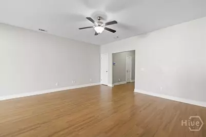 240 Canyon Oak Loop, Richmond Hill, GA 31324 - Photo 11