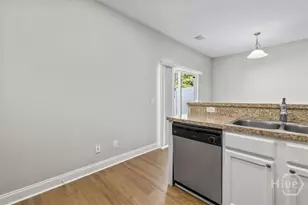 240 Canyon Oak Loop, Richmond Hill, GA 31324 - Photo 19