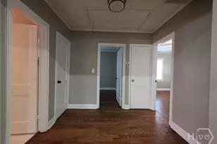 202 E 58th St, Savannah, GA 31405 - Photo 15