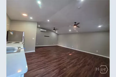 202 E 58 Street, Savannah, GA 31405 - Photo 23