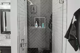 2310 Barnard St, Savannah, GA 31401 - Photo 23