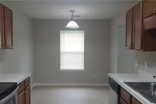 182 Cherry Laural Lane, Savannah, GA 31419 - Photo 7
