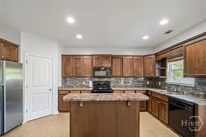 68 Marion Court NE, Ludowici, GA 31316 - Photo 11