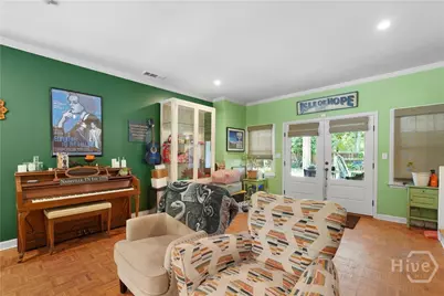 50 Richmond Drive, Savannah, GA 31406 - Photo 9