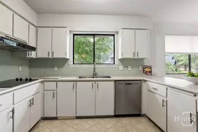 2 Abbott Lane, Savannah, GA 31411 - Photo 11