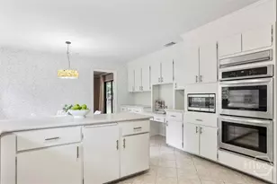 2 Abbott Ln, Savannah, GA 31411 - Photo 13