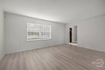 808 Birchwood Road, Savannah, GA 31419 - Photo 7