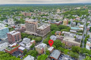10 W Liberty St, Savannah, GA 31401 - Photo 3