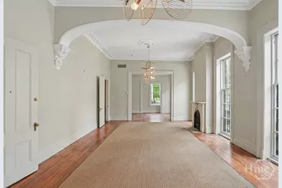 10 W Liberty Street, Savannah, GA 31401 - Photo 7
