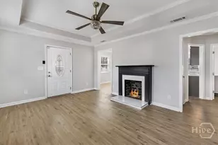 2111 Greenwood St, Savannah, GA 31404 - Photo 5