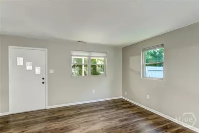 8618 Ferguson Avenue, Savannah, GA 31406 - Photo 5